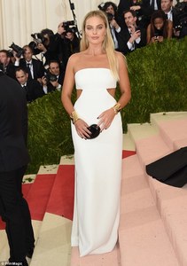 MET gala (4).jpg