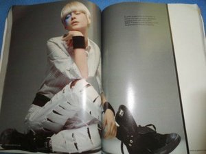 glamour it  nov 2002 (5).jpg