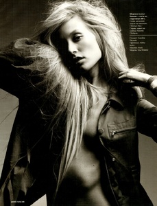 Vogue Russia March 2003 model-Liisa Winkler (13).jpg
