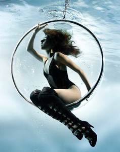 Zena Holloway photography fashion-GQ-girls-13.jpg