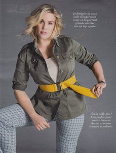 Fine Bauer - int femme ac 3.jpg