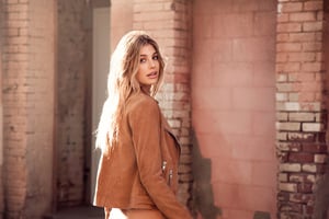 Camila Morrone (4).jpg