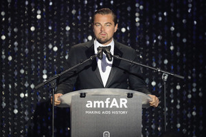 Leonardo+DiCaprio+amfAR+23rd+Cinema+Against+nUjc2Hz05Xdx.jpg