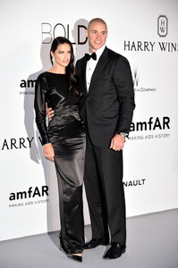 Adriana+Lima+amfAR+23rd+Cinema+Against+AIDS+j775rg3VHtbx.jpg