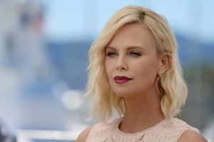 Charlize+Theron+Last+Face+Photocall+69th+Annual+AusFkCibqt7x.jpg