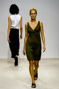 PRADA-SPRING-1996-RTW-70-ANNA-KLEVHAG.jpg