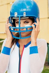 anna-lewandowska-w-sesji-dla-vivy-299160-GALLERY_600.jpg