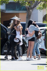 kaia-gerber-movies-with-friends-05.jpg