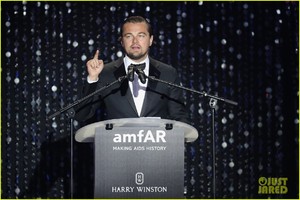 leonardo-dicaprio-2016-amfar-cannes-gala-06.jpg