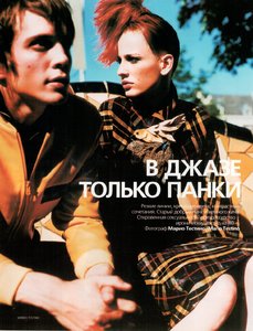 mario_testino_vognov2000_2.jpg