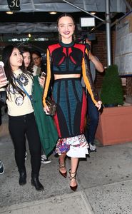 miranda-kerr-arrives-at-met-gala-after-party-in-new-york-01.jpg