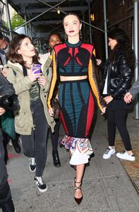 miranda-kerr-arrives-at-met-gala-after-party-in-new-york-06-620x943.jpg