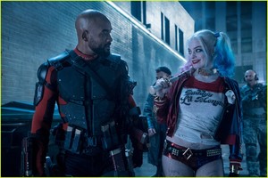 new-suicide-squad-photo-will-smith-margot-robbie-01.jpg