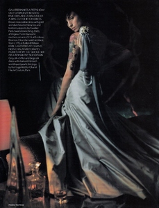 uk_vogue_apr_2001_28.jpg