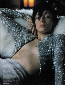 uk_vogue_apr_2001_32.jpg