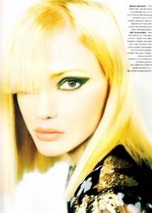 vogue_paris_oct_1995_29.jpg