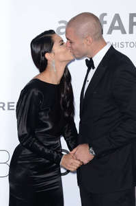 zAdriana-Lima--amfARs-23rd-Cinema-Against-AIDS-Gala--06.jpg