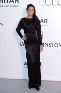 zAdriana-Lima--amfARs-23rd-Cinema-Against-AIDS-Gala--10.jpg