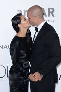 zAdriana-Lima--amfARs-23rd-Cinema-Against-AIDS-Gala--15.jpg