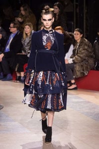 Sacai+Fall+2016+02hgrq5dPJmx 4.jpg