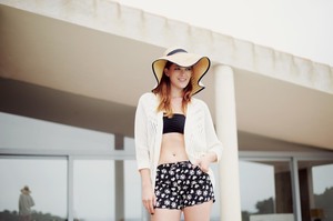 Audrey Favardin School Rag 2015 - 22.jpg