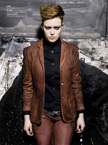 Audrey Favardin - LIEBESKIND 101.jpg
