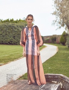 Zuzanna-Bijoch-LOfficiel-Turkey-Koray-Birand-+(9).jpg