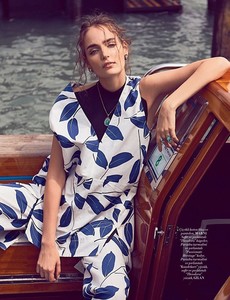 Zuzanna-Bijoch-LOfficiel-Turkey-Koray-Birand-+(7).jpg