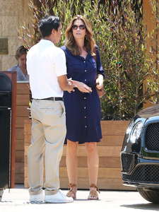 Cindy-Crawford-and-Kaia-Gerber-at-SOHO-House-Restaurant--20.jpg