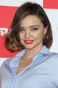 miranda-kerr-presents-new-cooking-products-tokyo-june-20-201610.jpg