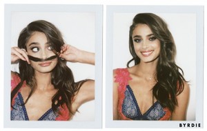 taylor-hill-shares-her-diet-and-fitness-routine-it-involves-cheetos-1789103-1464738625.970x0c.jpg