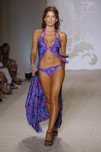 23849_Miami_Swim_Celebrity_City_FS_61584_123_1007lo.jpg