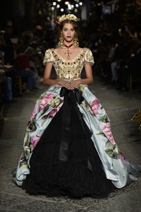 30-dolce-and-gabbana-alta-moda-2016.jpg