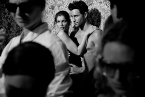 luxury beauty perfume laetitia casta noah mills dolce gabbana 99.jpg