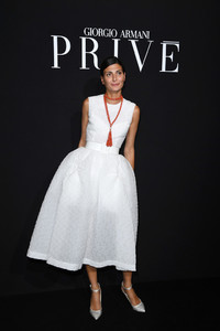Giovanna+Bataglia+Giorgio+Armani+Prive+Front+LQm3re3LR2mx.jpg