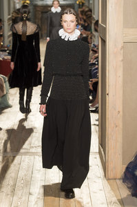 VALENTINO (3).jpg