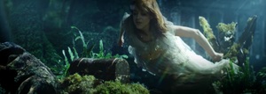 Lindsey Stirling underwater .jpg