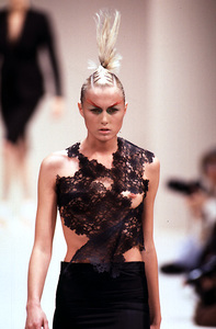 mcqueen 96 ss nude.jpg