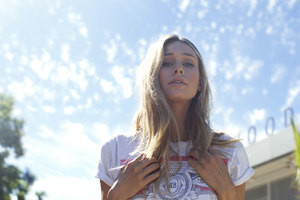 CAIT_BUD_SHIRT_11.jpg