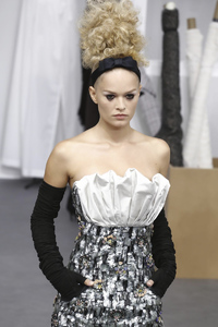 Chanel-Couture-FW16-Paris-0385-1467710000-bigthumb.jpg