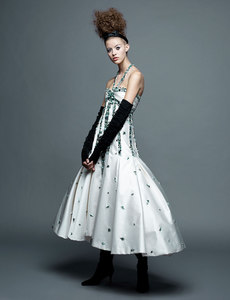 Press-Kit-10.jpg.fashionImg.hi.jpg