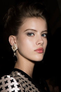 armani-prive-hc-bks-rf16-2557.jpg