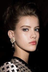 armani-prive-hc-bks-rf16-2559.jpg