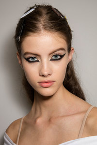 dior-hc-bks-rf16-1118.jpg