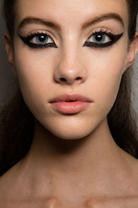 dior-hc-bks-rf16-1120.jpg
