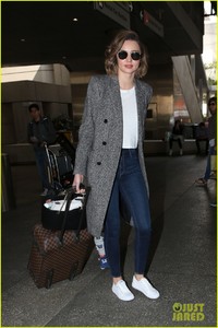 miranda-kerr-evan-spiegel-lax-fourth-july-06.jpg