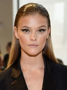 nina-agdal-at-diane-von-furstenberg-fashion-show-at-nyfw-in-new-york-09-13-2015_3.jpg