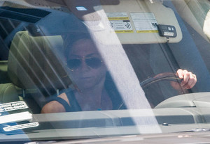 Jennifer+Aniston+Jennifer+Aniston+Rides+Range+PV6UL5amq0ix.jpg