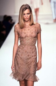 oscar de la renta ss 1997 (20).jpg