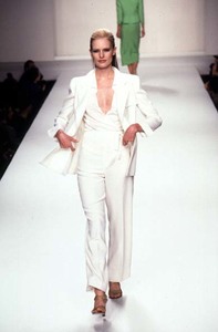 oscar de la renta ss 1997 (18).jpg